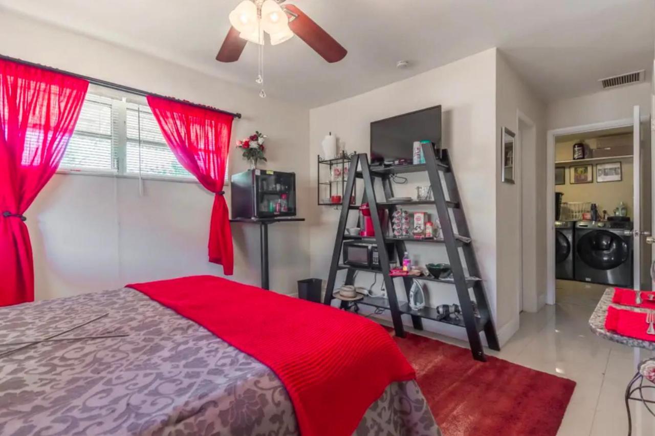 Sherry'S Place Home & Apartments Dania Beach Room photo